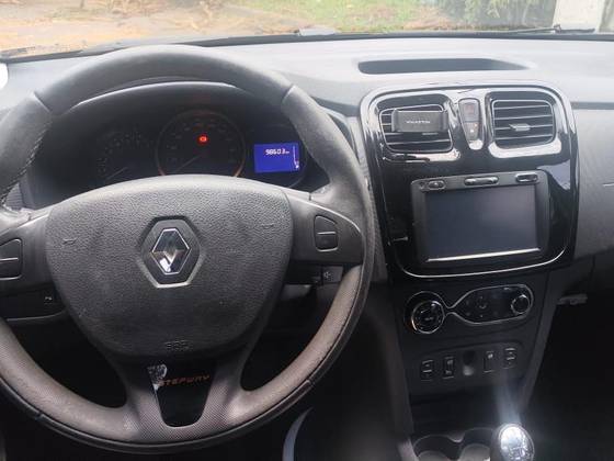 RENAULT SANDERO 1.6 STEPWAY 8V FLEX 4P MANUAL RENAULT SANDERO 1.6 STEPWAY 8V FLEX 4P MANUAL